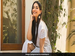 Tea, Cookies & More: Sonam Kapoor's Self-Made Spread Will Get You Drooling Tea, Cookies & More: Sonam Kapoor's Self-Made Spread Will Get You Drooling