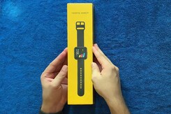 Realme Watch Unboxing: Affordable Smartwatch For Everyone? First Impressions Realme Watch Unboxing: Affordable Smartwatch For Everyone? First Impressions