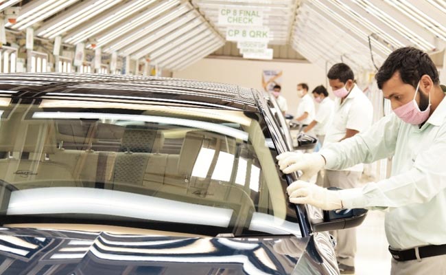 Don't Foresee Anymore Lockdowns, GDP Growth Forecast Remains 10.5%: RBI Governor