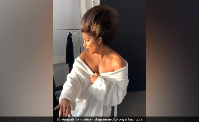 For Priyanka Chopra, "Dancing Into The Weekend" Be Like This Clip