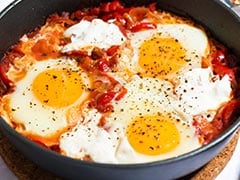 Protein-Rich Breakfast: Easy And Healthy Baked Eggs Recipe Cooked In Just 15 Min Protein-Rich Breakfast: Easy And Healthy Baked Eggs Recipe Cooked In Just 15 Min