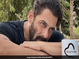 सलमान खान ने लॉकडाउन के बीच शुरू किया नया बिजनेस, अब सैनेटाइजर बेचेंगे भाईजान सलमान खान ने लॉकडाउन के बीच शुरू किया नया बिजनेस, अब सैनेटाइजर बेचेंगे भाईजान