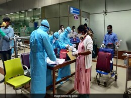 Coronavirus lockdown: ब्रिटेन में फंसे 329 भारतीय नागरिक स्वदेश लौटे Coronavirus lockdown: ब्रिटेन में फंसे 329 भारतीय नागरिक स्वदेश लौटे