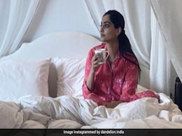 "But You're In Your Pyjamas All The Time": Anand Ahuja Won't Let Sonam Kapoor Have Her Moment On Instagram "But You're In Your Pyjamas All The Time": Anand Ahuja Won't Let Sonam Kapoor Have Her Moment On Instagram
