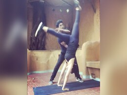 Alia Bhatt ने जबरदस्त अंदाज में मारी फ्लिप, एक्ट्रेस का Video हुआ वायरल Alia Bhatt ने जबरदस्त अंदाज में मारी फ्लिप, एक्ट्रेस का Video हुआ वायरल