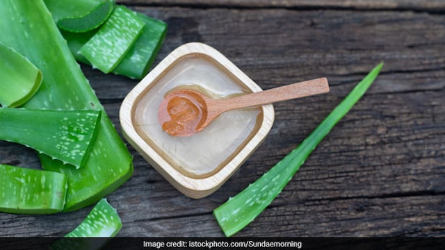 Aloe vera can help you achieve glowing skin