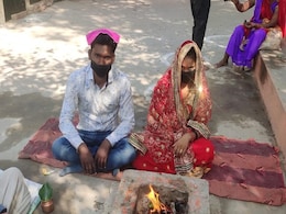 20-Year-Old Woman In Kanpur Walks 80 km Alone To Get Married 20-Year-Old Woman In Kanpur Walks 80 km Alone To Get Married