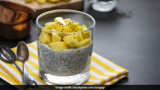 Chia pudding is a healthy and sweet snack for diabetics