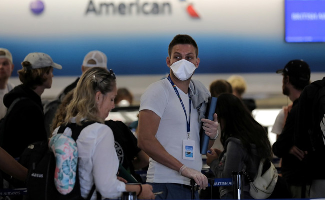 US Airlines Warn Passengers Not Wearing Masks May Be Put On No-Fly List