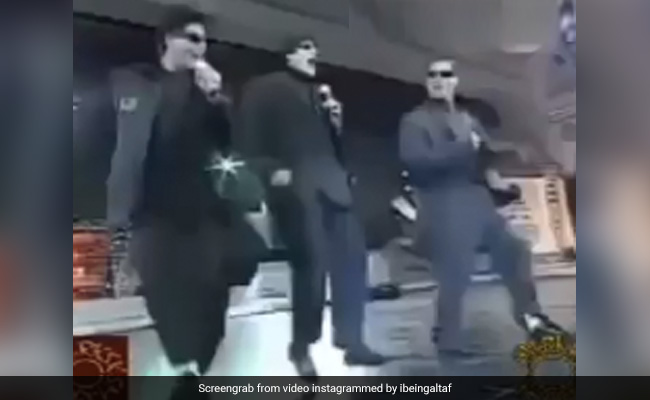 शाहरुख, सलमान और अमिताभ बच्चन ने स्टेज पर एक साथ किया परफॉर्म, गाए अपने सुपरहिट सॉन्ग... देखें थ्रोबैक Video