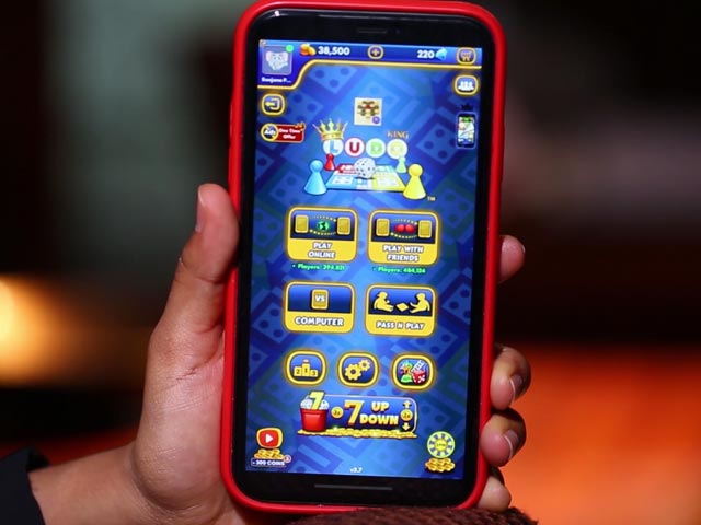 5 Online Gaming Apps to Play With Friends & Family