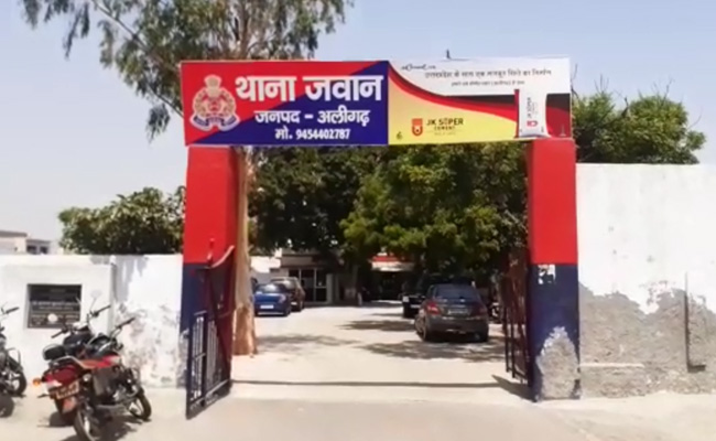 लॉकडाउन में गांववालों ने निकाली गाय की शव यात्रा, VIDEO हुआ वायरल, 150 के खिलाफ मुकदमा दर्ज