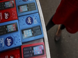 डाउनलोड गति में Jio 4G चार्ट में अव्वल; एयरटेल, VI ने अक्टूबर में कम किया अंतर : ट्राई डाउनलोड गति में Jio 4G चार्ट में अव्वल; एयरटेल, VI ने अक्टूबर में कम किया अंतर : ट्राई