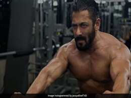 जैकलीन फर्नांडिस ने पोस्ट की सलमान खान की जिम फोटो, लिखा- बहुत मेहनती जैकलीन फर्नांडिस ने पोस्ट की सलमान खान की जिम फोटो, लिखा- बहुत मेहनती