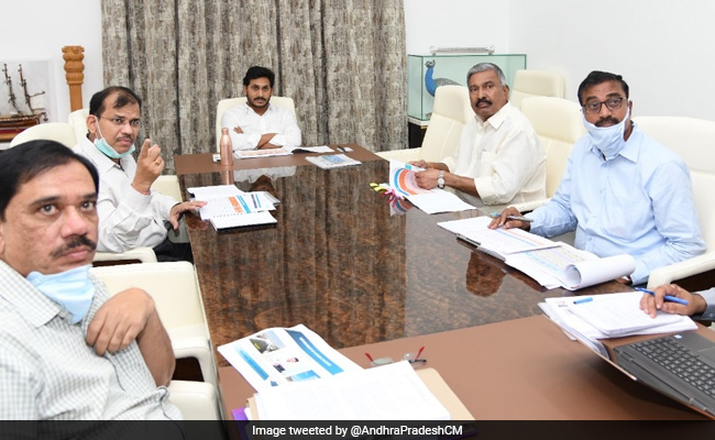 16,208 AP <i>Grama Sachivalayam</i> Posts To Be Filled After Clearance For Exams