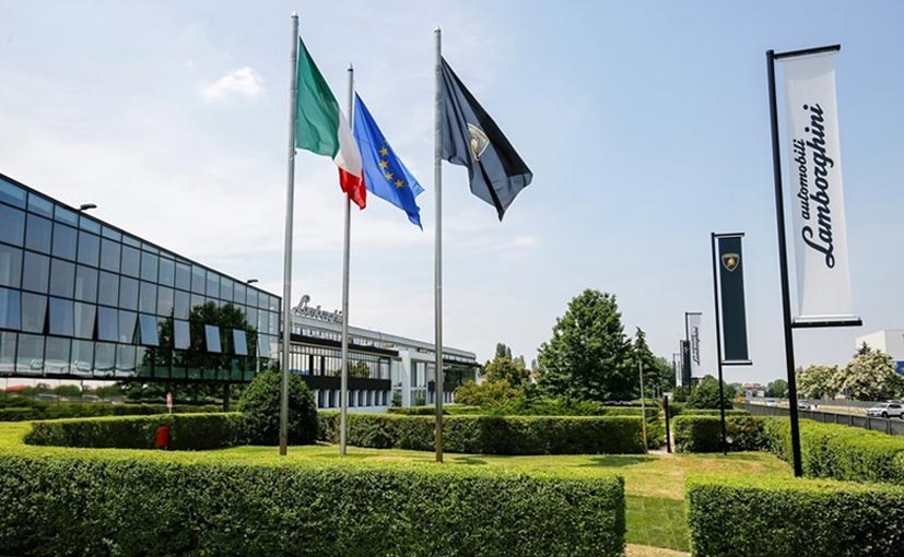Lamborghini Sold 7430 Cars Worldwide In 2020