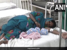 महाराष्ट्र से एमपी पैदल जा रही गर्भवती महिला ने रास्ते में दिया बच्चे को जन्म और फिर... महाराष्ट्र से एमपी पैदल जा रही गर्भवती महिला ने रास्ते में दिया बच्चे को जन्म और फिर...