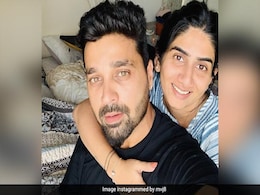 मुरली विजय के अलावा इस क्रिकेटर का दिग्गज खिलाड़ी की वाइफ से रहा अफेयर, बाद में कर ली शादी मुरली विजय के अलावा इस क्रिकेटर का दिग्गज खिलाड़ी की वाइफ से रहा अफेयर, बाद में कर ली शादी