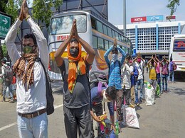 दिल्ली सरकार के स्क्रीनिंग सेंटरों पर हजारों की भीड़, घर जाने वाले लोगों ने बयां किए दर्द दिल्ली सरकार के स्क्रीनिंग सेंटरों पर हजारों की भीड़, घर जाने वाले लोगों ने बयां किए दर्द