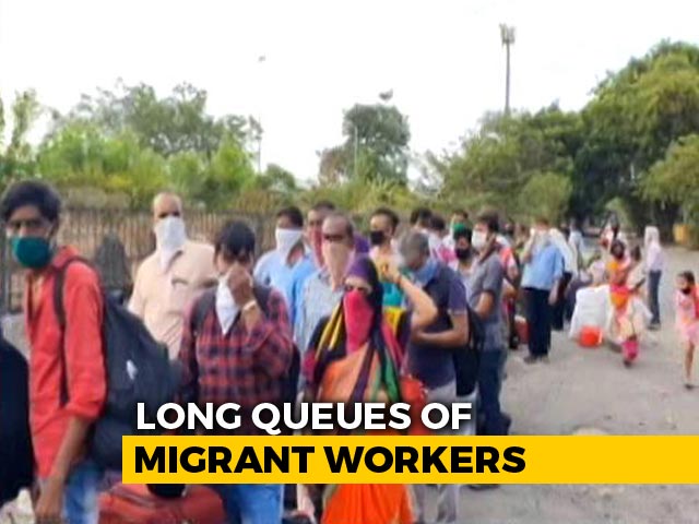 Not Just Migrants, Those Left Without Jobs During Lockdown Leaving Mumbai