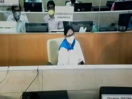 चक्रवाती तूफान 'अम्फान' को लेकर CM ममता बनर्जी बोलीं - पूरी रात कंट्रोल रूम में ही रहूंगी' चक्रवाती तूफान 'अम्फान' को लेकर CM ममता बनर्जी बोलीं - पूरी रात कंट्रोल रूम में ही रहूंगी'