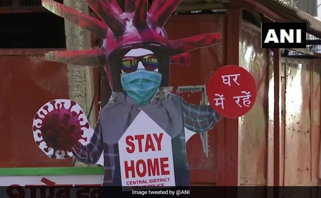 Coronavirus "Scarecrows" Urges Delhi Residents To Stay Home Amid Lockdown