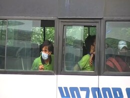500 Students Stranded In Kota Reach Delhi In 40 Buses 500 Students Stranded In Kota Reach Delhi In 40 Buses