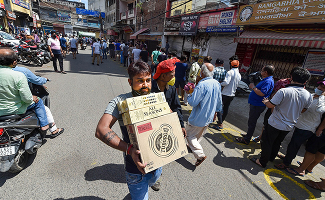 Delhi Allows Home Delivery Of Alcohol. Conditions Apply