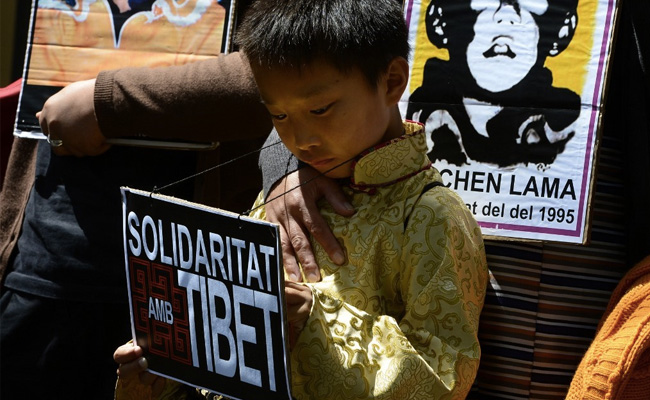US Demands China Reveal Panchen Lama Whereabouts "Immediately"