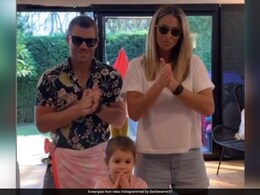 Watch: David Warner Grooves To Tamil Song In Hilarious TikTok Video, Fans Go Gaga Watch: David Warner Grooves To Tamil Song In Hilarious TikTok Video, Fans Go Gaga