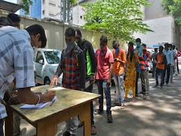 Without Jobs Since A Month, Stranded Migrants Back To Work In Bengaluru Without Jobs Since A Month, Stranded Migrants Back To Work In Bengaluru