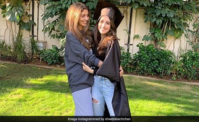 Amitabh Bachchan Writes Of How Navya Naveli's Graduation United Family Across The World