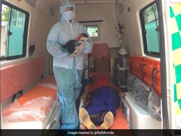 Woman Gives Birth To Baby Girl Onboard Chhattisgarh-Bound Shramik Special Train Woman Gives Birth To Baby Girl Onboard Chhattisgarh-Bound Shramik Special Train