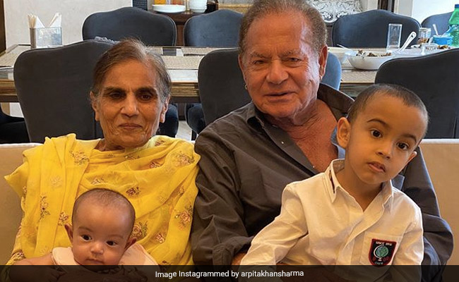 On Eid 2020, Salman's Sister Arpita Khan Sharma Shared This Adorable Pic Of Grandparents And Grandkids