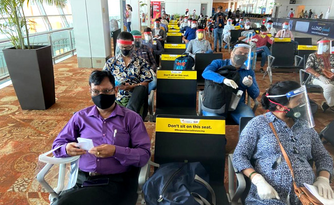 More Than 80 Flights In Delhi Cancelled, Confusion At Airports