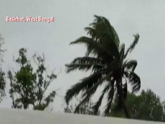 Cyclone Amphan Leaves Behind Massive Destruction After Making Landfall In Bengal