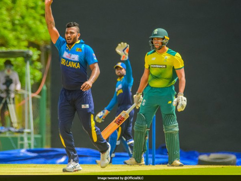 डेब्यू वनडे में हैट्रिक विकेट लेने वाले श्रीलंकाई तेज गेंदबाज को बोर्ड ने किया निलंबित, ड्रग्स के साथ पकड़े गए&nbsp;