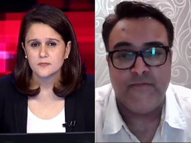 Maintaining 6-Feet Distance Will Be A Challenge: Restaurant Owner