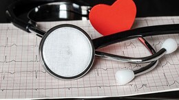 Chronic Stress, Poor Sleep, Low Vitamin D: Doctor Lists Hidden Lifestyle Triggers Raising Heart Disease Risk