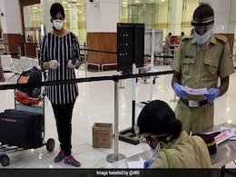 Air India Brings Back 173 Stranded Indians From Abu Dhabi To Kerala Air India Brings Back 173 Stranded Indians From Abu Dhabi To Kerala