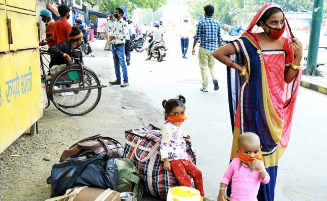 केंद्र ने राज्यों एवं केंद्रशासित प्रदेशों को ट्रेन यात्रियों के लिए बसें करने की अनुमति दी