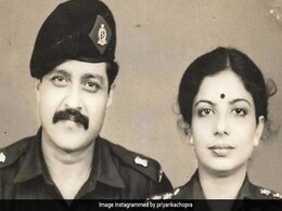 प्रियंका चोपड़ा ने शेयर की अपने मम्मी-पापा की ये Photo, लिखा खास मैसेज प्रियंका चोपड़ा ने शेयर की अपने मम्मी-पापा की ये Photo, लिखा खास मैसेज