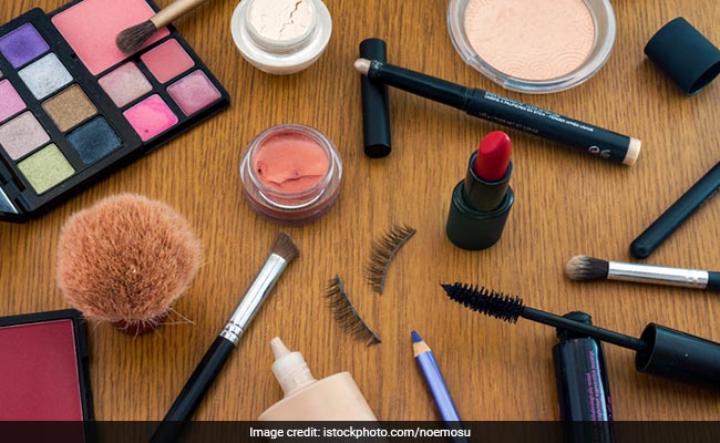 Add These Staple Makeup Products To Your Beauty Dresser