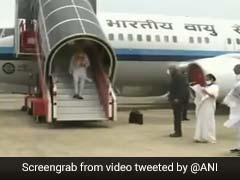 PM Modi का स्वागत सीएम ममता बनर्जी ने कुछ इस अंदाज में किया, 5 लाख से ज्यादा लोगों ने देखा Video