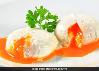 Cooking Tips: How To Poach Eggs In A Microwave Cooking Tips: How To Poach Eggs In A Microwave