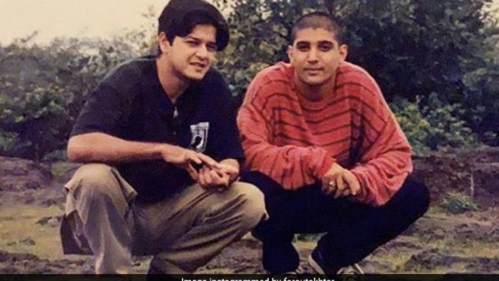 Farhan Akhtar In A Throwback Pic With Friend. The Only Thing That's ...