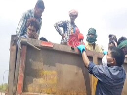 No Food, No Water, Migrants Packed In Truck's Cargo Hold Travel 800 Km No Food, No Water, Migrants Packed In Truck's Cargo Hold Travel 800 Km