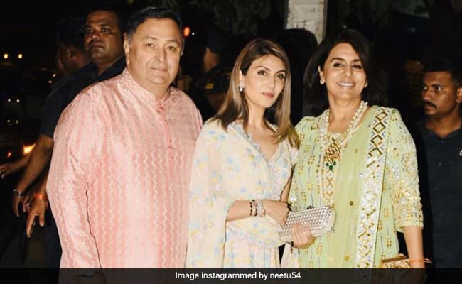 ऋषि कपूर की बेटी पहुंचने वाली हैं अपने घर, Video शेयर कर बोलीं- घर आ रही हूं मां...