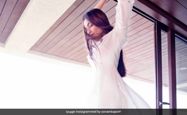 Sonam Kapoor Shows Us That Summers Are About Breezy White Maxis