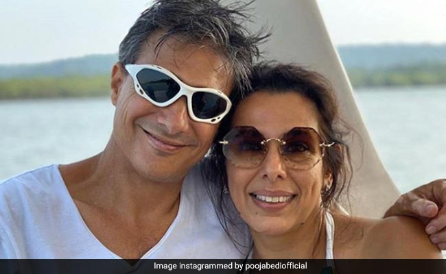 Pooja Bedi's Tweet About Driving To Goa With Fiance Hasn't Gone Down Well With Twitter